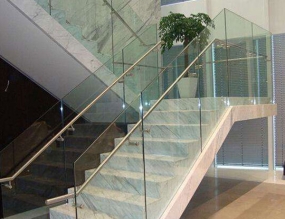 保定楼梯扶手钢化玻璃